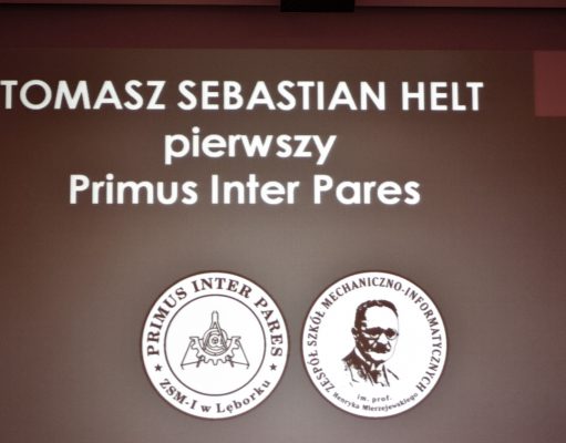 Tomasz Helt jako pierwszy w historii absolwent ZSMI w Lęborku otrzymał Medal „Primus Inter Pares” Absolwent Zespół Szkół Mechaniczno - Informatycznych Tomasz Helt jako pierwszy w historii szkoły otr