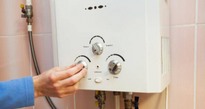 Na klatkach schodowych i w skrzynkach pojawiły się ulotki o możliwości czyszczenia i wymianów piecyk