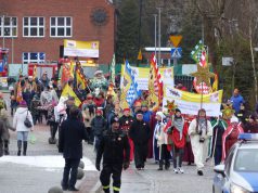 Pod hasłem „CUDA, CUDA OGŁASZAJĄ”  ulicami Lubowidza, Mostów i Lęborka przejdzie jutro Orszak Trzech
