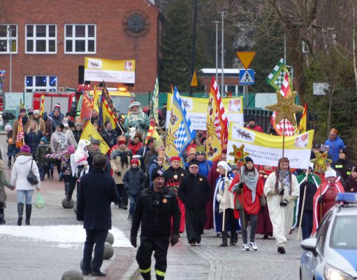 Pod hasłem „CUDA, CUDA OGŁASZAJĄ” ulicami Lubowidza, Mostów i Lęborka przejdzie jutro Orszak Trzech Pod hasłem „CUDA, CUDA OGŁASZAJĄ” ulicami Lubowidza, Mostów i Lęborka przejdzie jutro Orszak Trzech