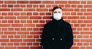 Maska ochronna na twarz