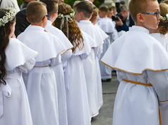 Diecezja Pelplińska: pierwsze komunie oraz bierzmowania dopiero jesienią