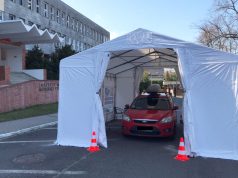 Badanie na koronawirusa bez wysiadania z samochodu już dostępne w Gdyni Centrum testowe COVID-19 drive-thru w Gdyni // foto: GUMed