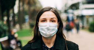 Nowy obowiązek zakrywania nosa i ust w przestrzeni publicznej