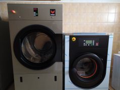 Specjalistyczny sprzęt do utrzymania czystości w lęborskiej jednostce PSP