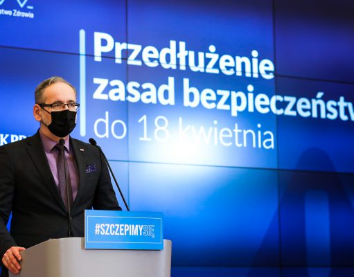 Rząd przedłuża covidowy reżim do 18 kwietnia. Ubywa miejsc w szpitalach
