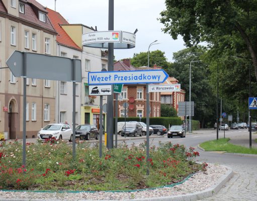 Na Lęborski Węzeł Przesiadkowy łatwiej trafią obcokrajowcy i nie tylko