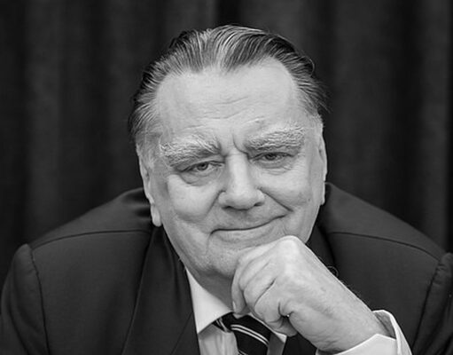 Czy w Lęborku powstanie ulica lub rondo im. Premiera Jana Olszewskiego?