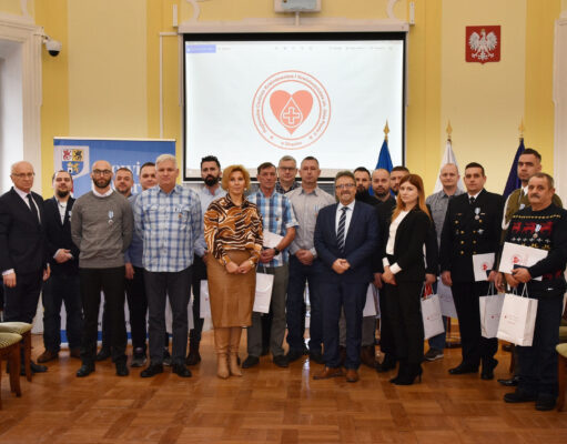 Honorowi dawcy krwi otrzymali w Lęborku medale