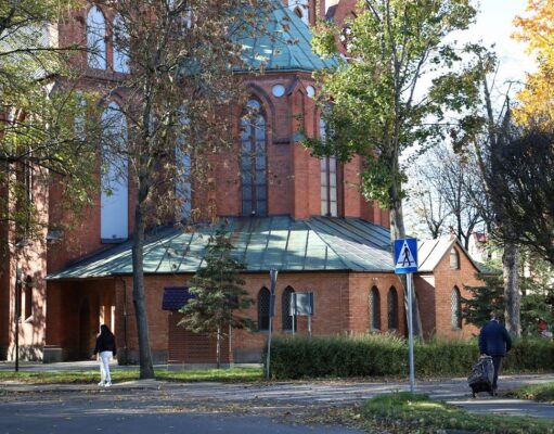 Rusza remont zabytkowego kościoła w Lęborku – umowy na dofinansowanie podpisane