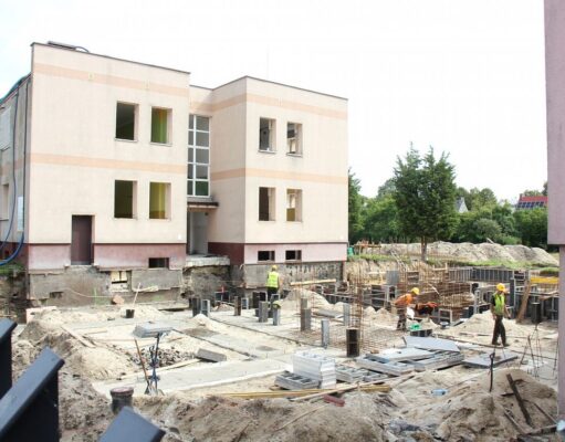 Pierwszy miejski żłobek w Lęborku nabiera kształtów. 118 miejsc dla dzieci od 2026 roku