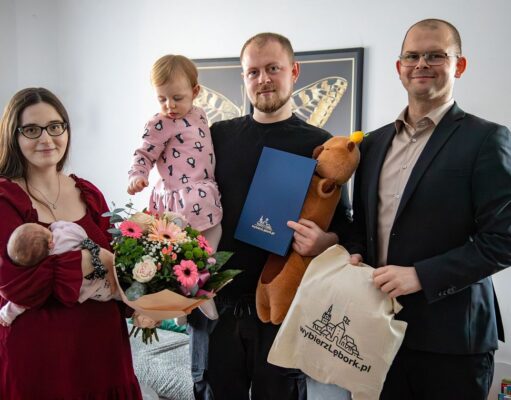 Pierwsza lęborczanka 2026 roku już na świecie. Maja powitana przez burmistrza