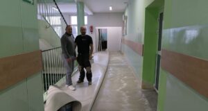 Inwestycje w dostępność lęborskich szkół. Ponad pół miliona złotych z PFRON