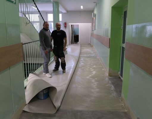 Inwestycje w dostępność lęborskich szkół. Ponad pół miliona złotych z PFRON
