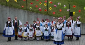 „Hej na ludowo!” – Noc Muzeów w Lęborku przyciągnęła tłumy „Hej na ludowo!” – Noc Muzeów w Lęborku przyciągnęła tłumy mieszkańców i turystów