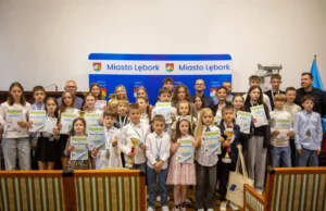 Jubileuszowe Grand Prix Lęborka: Wręczono nagrody najlepszym biegaczom Biegowe emocje do samego końca - nagrody dla najlepszych w jubileuszowym Grand Prix Lęborka