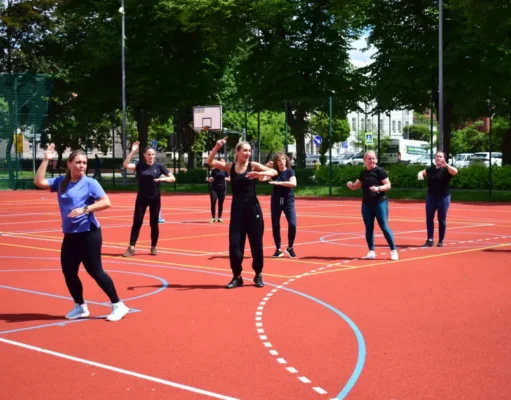 Aktywnie na Orliku – mieszkańcy wzięli udział w maratonie fitness