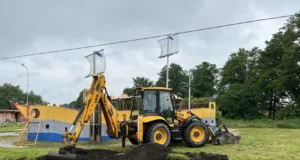 Plac zabaw przy Komuny Paryskiej stanie się jeszcze bardziej atrakcyjny
