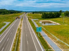 Odcinek S6 Leśnice – Słupsk otwarty. Lębork zyskał szybkie połączenie na zachód Odcinek S6 Leśnice – Słupsk otwarty dla ruchu. Lębork zyskał szybkie połączenie na zachód
