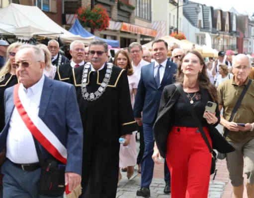 Rzemieślnicy przemaszerowali ulicami Lęborka Rzemieślnicy przemaszerowali ulicami Lęborka