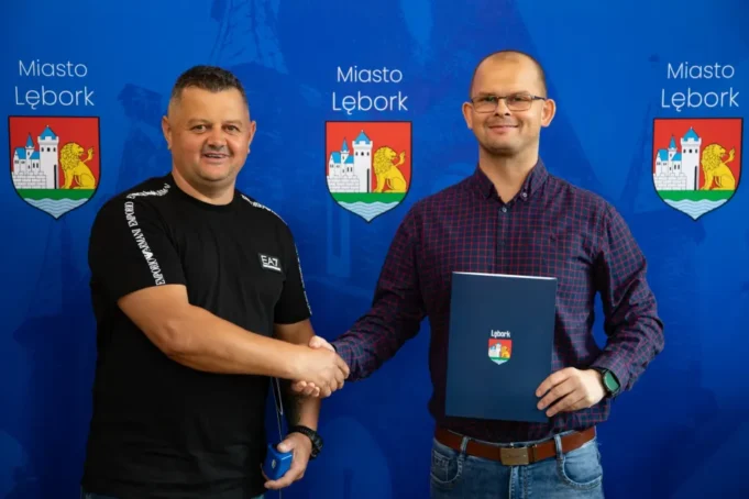 Sześć nowych kamer w Parku Chrobrego. Inwestujemy w bezpieczeństwo mieszkańców.jpg Sześć nowych kamer w Parku Chrobrego. Inwestujemy w bezpieczeństwo mieszkańców