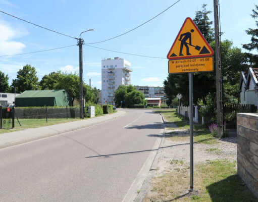 Przebudowa przejazdu kolejowego przy ulicy Mireckiego. Od czwartku duże zmiany w ruchu