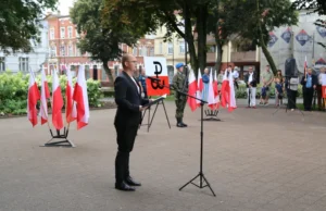 Lębork uczcił 82. rocznicę wybuchu Powstania Warszawskiego Lębork uczcił 82. rocznicę wybuchu Powstania Warszawskiego