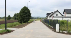 Ulica Sudecka gotowa. Nowe połączenie usprawnia ruch w tej części Lęborka Ulica Sudecka gotowa. Nowe połączenie usprawnia ruch w tej części Lęborka