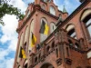Kaszubskie barwy na lęborskim ratuszu. Dziś Dzień Flagi Kaszubskiej Kaszubskie barwy na lęborskim ratuszu. Dziś Dzień Flagi Kaszubskiej