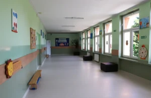 Wakacyjne remonty w lęborskich szkołach i przedszkolach na finiszu. Placówki zyskały nowy sprzęt i bezpieczniejsze sale Wakacyjne remonty w szkołach i przedszkolach