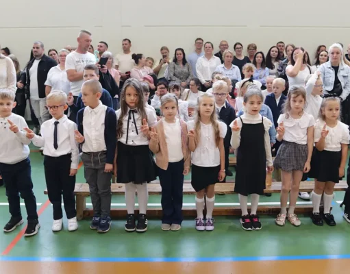 Blisko 3 tysiące uczniów rozpoczęło naukę w publicznych szkołach podstawowych