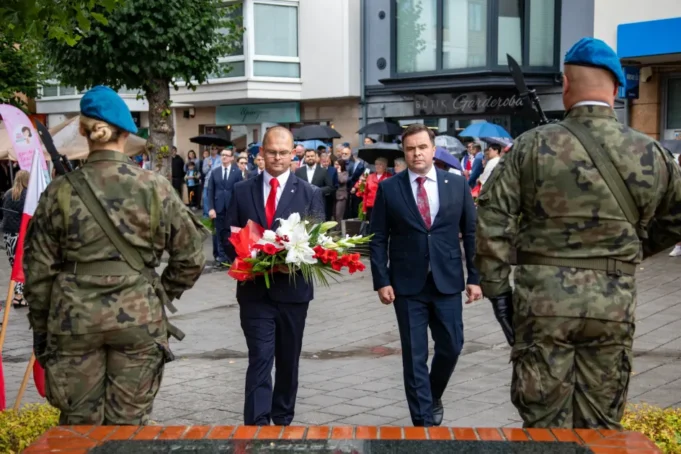 Lęborczanie uczcili 87. rocznicę wybuchu II wojny światowej