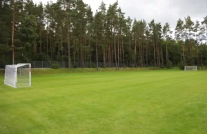 Nowe boisko z naturalną trawą na Stadionie Miejskim w Lęborku Nowe boisko z naturalną trawą na Stadionie Miejskim