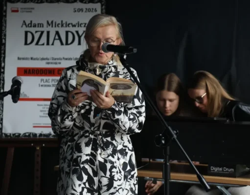 Lęborczanie wspólnie czytali „Dziady” Adama Mickiewicza Lęborczanie wspólnie czytali „Dziady” Adama Mickiewicza