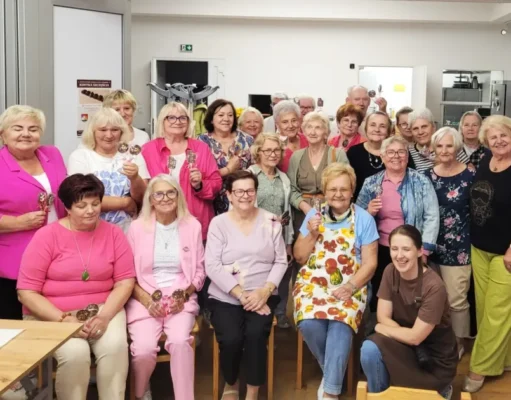 Integracja, słodkości i profilaktyka – spotkanie lęborskich seniorów Integracja, słodkości i profilaktyka – spotkanie lęborskich seniorów