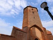 Baszta Bluszczowa znów w rękach miasta Lębork Baszta Bluszczowa ponownie własnością Miasta Lębork!