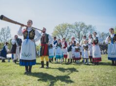 Cztery dekady kaszubskiej tradycji Zespółu “Levino”