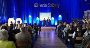 Uroczyste obchody 60-lecia Powiatowego Centrum Edukacyjnego w Lęborku Uroczyste obchody 60-lecia Powiatowego Centrum Edukacyjnego w Lęborku