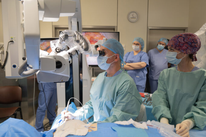 Słupski szpital wdraża nową metodę mikrochirurgiczną w leczeniu choroby Alzheimera Słupski szpital wdraża nową metodę mikrochirurgiczną w leczeniu choroby Alzheimera